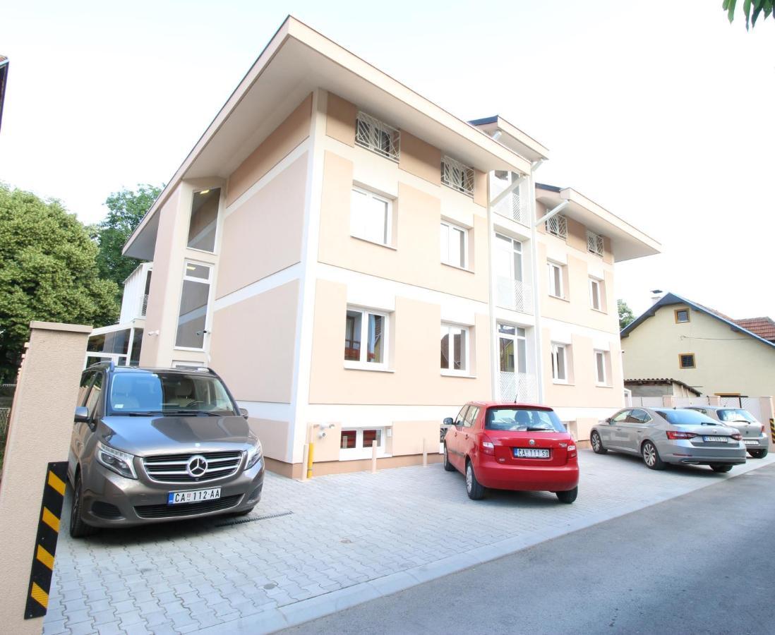 Grand Park Rooms & Apartments Čačak Extérieur photo