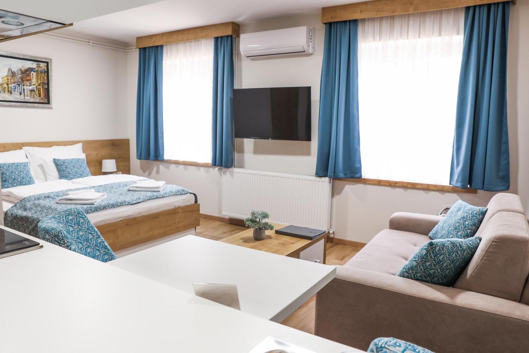 Grand Park Rooms & Apartments Čačak Extérieur photo